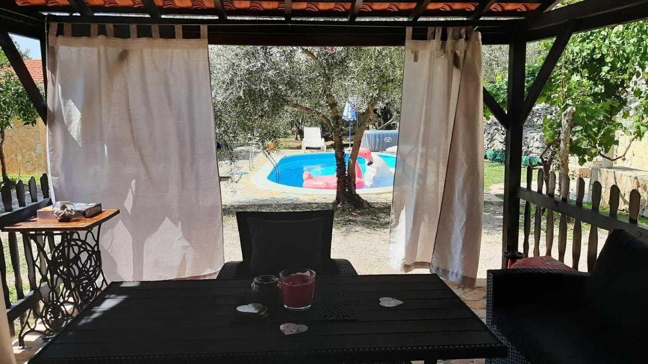Holiday House Pulina Punat Bagian luar foto