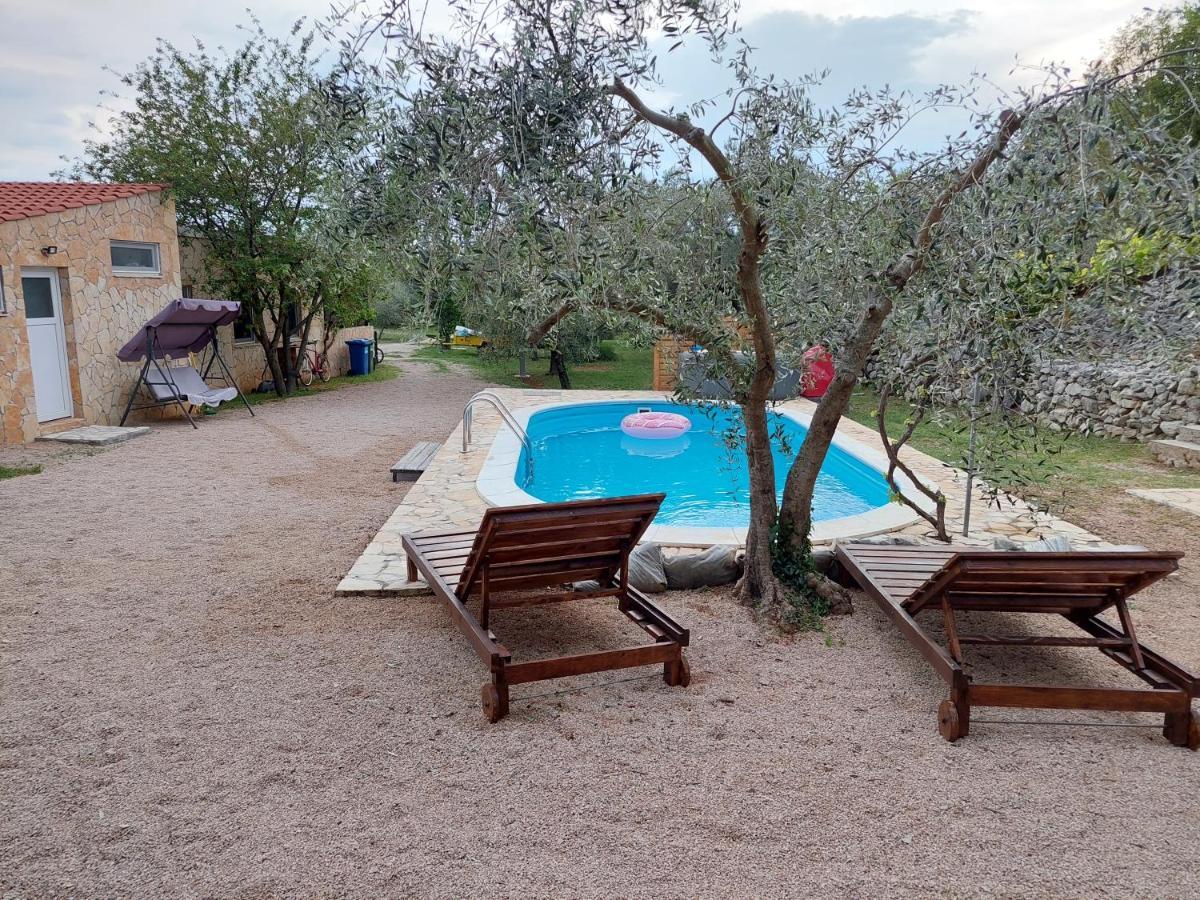 Holiday House Pulina Punat Bagian luar foto