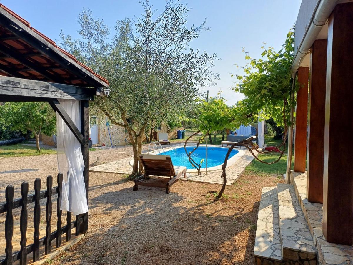 Holiday House Pulina Punat Bagian luar foto